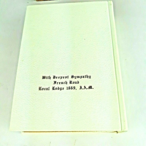 Holy Bible Book White Leather Wooden Pine Box Case - Picture 8 of 8